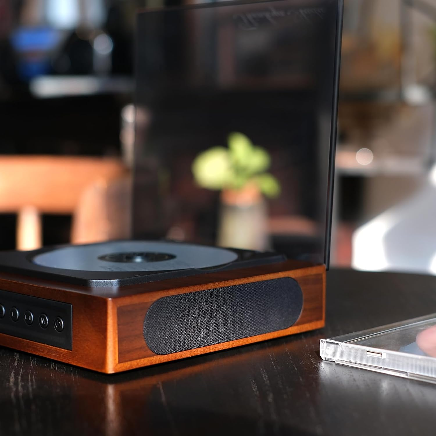 THINKYA DVP-560 Retro Bluetooth CD Player
